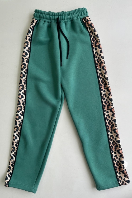 Kız Çocuk 3 İplik Alt-Üst Takım Kapüşonlu Rotasyon Desenli Nakış ve Taş Baskılı 12311